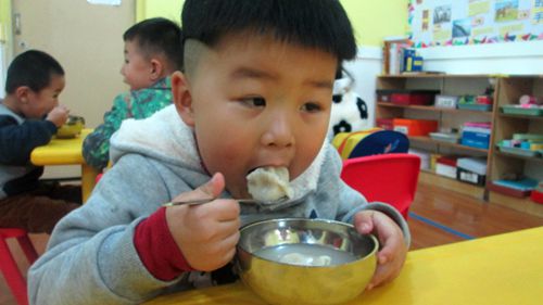 CCTV News Boy, can we have some of that?